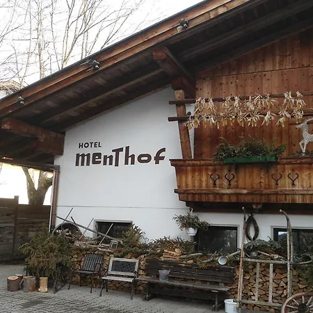 Menthof فندق 3*