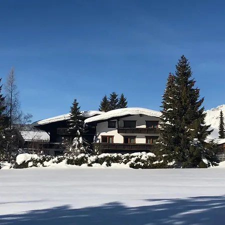 Otel Menthof Seefeld in Tirol